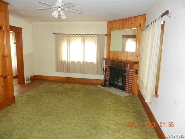 280 Prospect Ave, Hamburg, NY 14075