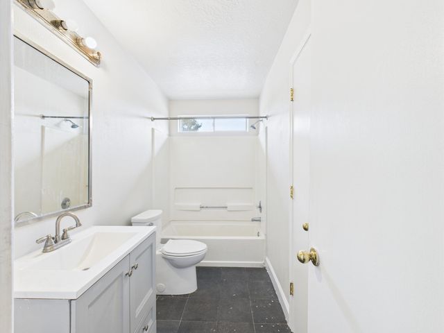 3727 Apple Hollow Lane, Humble, TX 77396