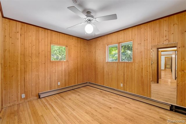 21417 Parker Street, Farmington Hills, MI 48336