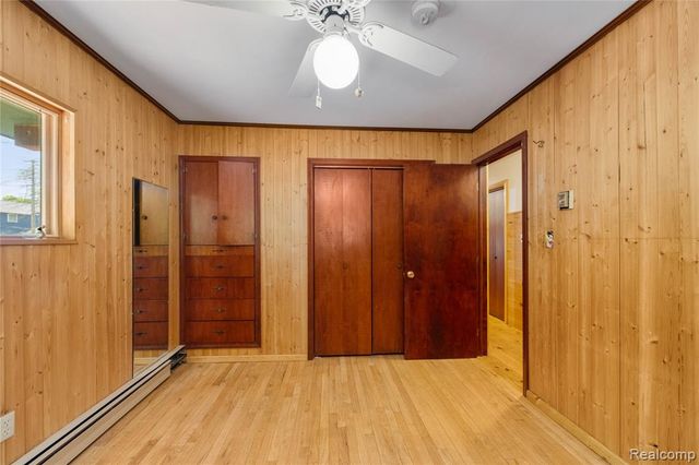 21417 Parker Street, Farmington Hills, MI 48336