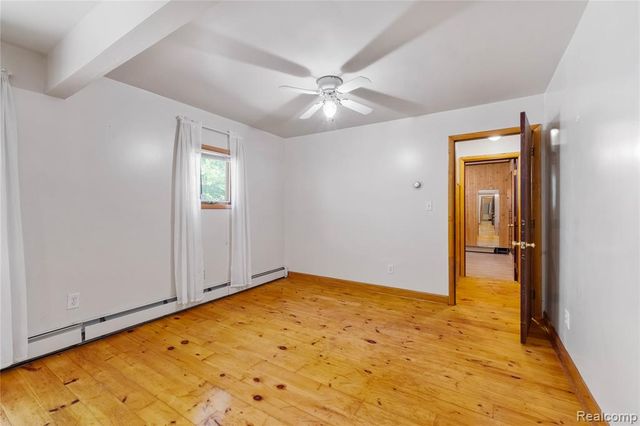 21417 Parker Street, Farmington Hills, MI 48336