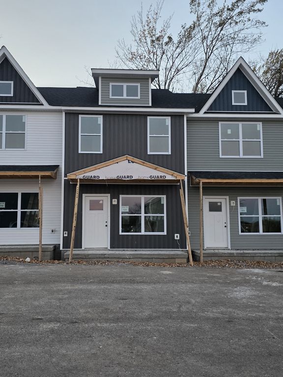 121 Front Ridge Circle, Clarksville, TN 37040