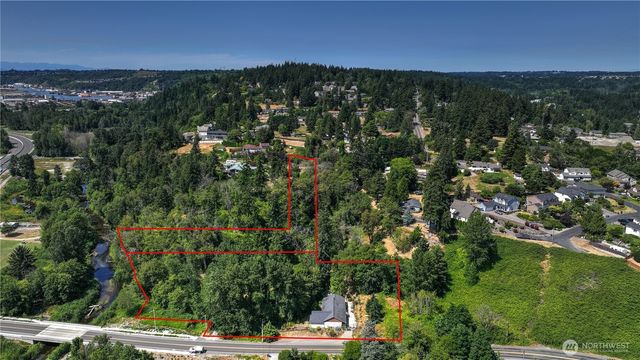 6517 12th Street E, Fife, WA 98424