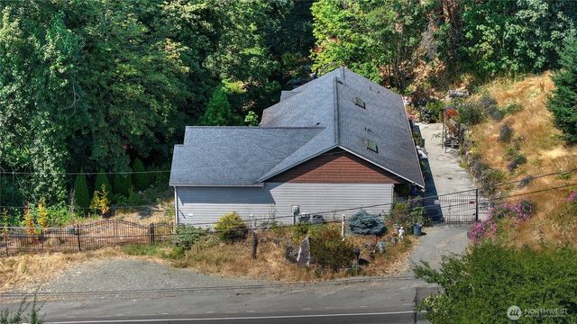 6517 12th Street E, Fife, WA 98424