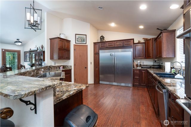 6517 12th Street E, Fife, WA 98424