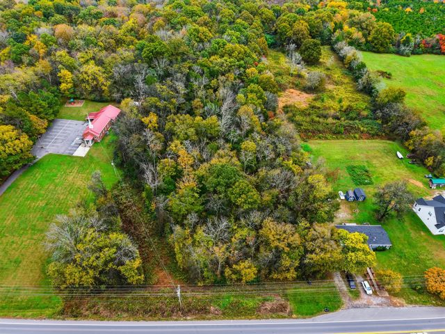 8322 Horton Hwy, College Grove, TN 37046
