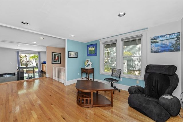15 Murray Hill Rd, Medford, MA 02155