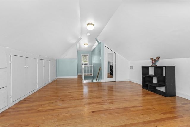 15 Murray Hill Rd, Medford, MA 02155