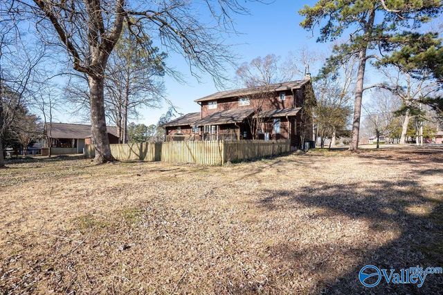6005 Golf Road, Fort Payne, AL 35967