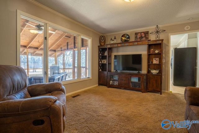 6005 Golf Road, Fort Payne, AL 35967