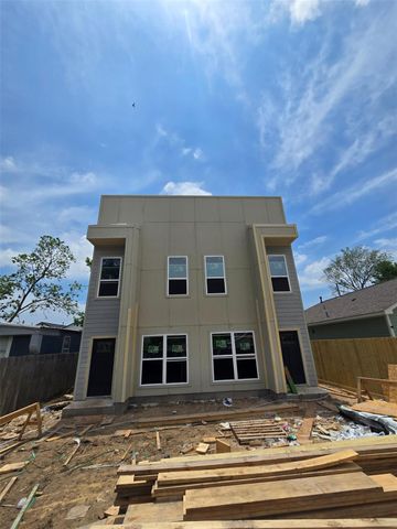 7982 Ritz Street, Houston, TX 77028