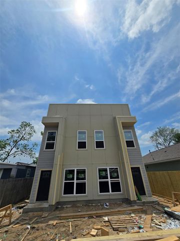7982 Ritz Street, Houston, TX 77028