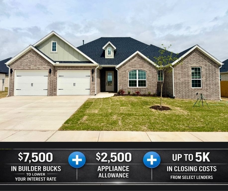 702 Primitivo Avenue, Tontitown, AR 72762