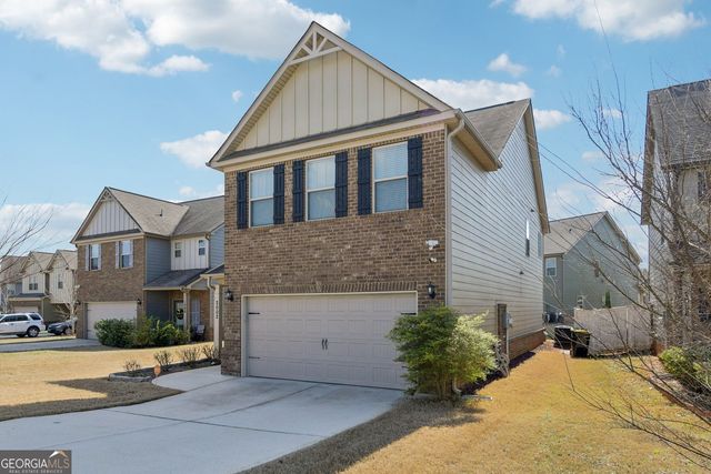 2002 Bridgewater Pass, Hampton, GA 30228