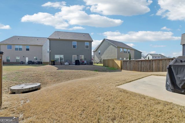 2002 Bridgewater Pass, Hampton, GA 30228