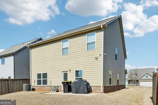 2002 Bridgewater Pass, Hampton, GA 30228