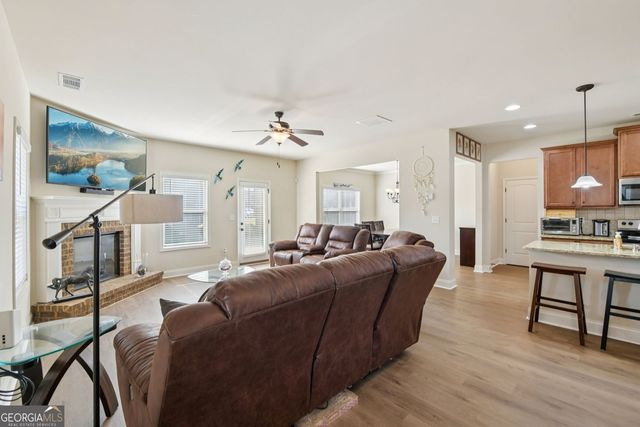 2002 Bridgewater Pass, Hampton, GA 30228