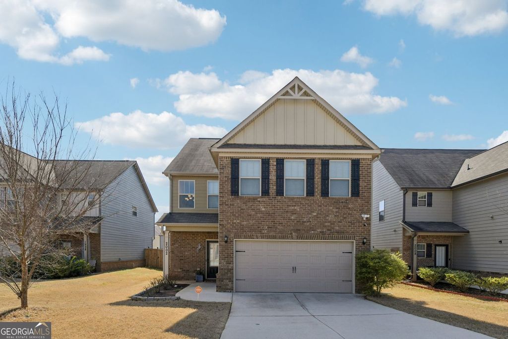 2002 Bridgewater Pass, Hampton, GA 30228