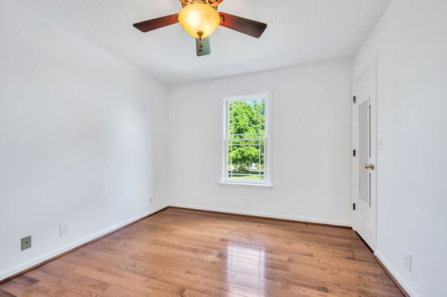 213 McCreary Hts, Dickson, TN 37055