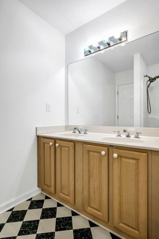 213 McCreary Hts, Dickson, TN 37055