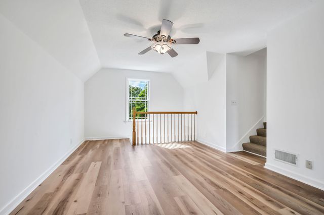 213 McCreary Hts, Dickson, TN 37055