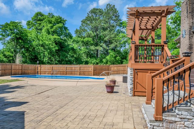 213 McCreary Hts, Dickson, TN 37055