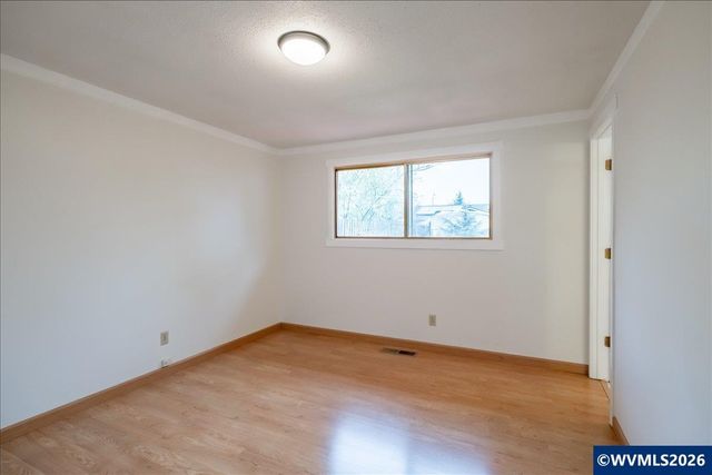 4735 Satter Dr NE, Salem, OR 97305