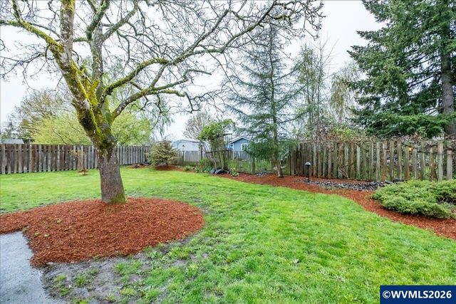 4735 Satter Dr NE, Salem, OR 97305
