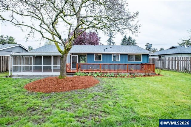 4735 Satter Dr NE, Salem, OR 97305