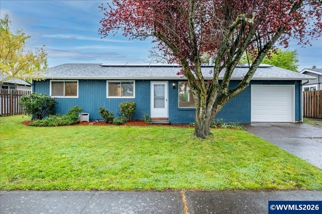 4735 Satter Dr NE, Salem, OR 97305