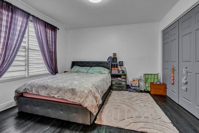 15643 Messina Isle Court, Delray Beach, FL 33446