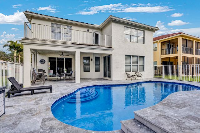 15643 Messina Isle Court, Delray Beach, FL 33446