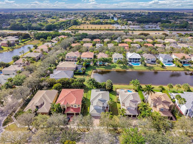 15643 Messina Isle Court, Delray Beach, FL 33446