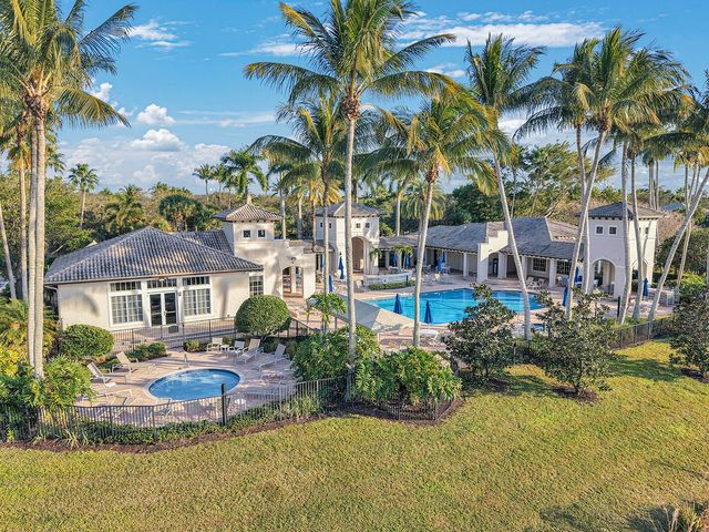 15643 Messina Isle Court, Delray Beach, FL 33446