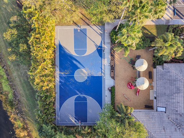 15643 Messina Isle Court, Delray Beach, FL 33446