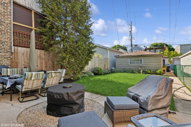 2335 W School Street, Chicago, IL 60618