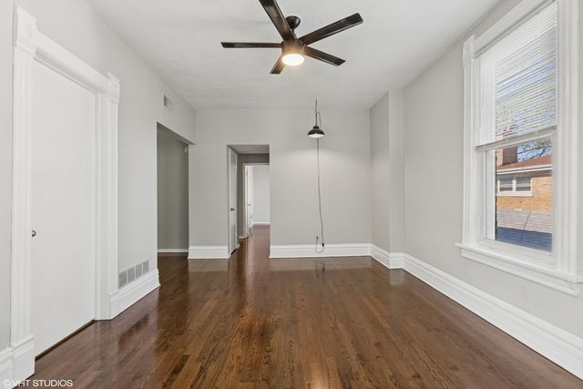 2335 W School Street, Chicago, IL 60618