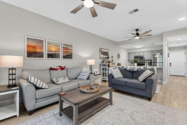 200 Sandestin Lane APT 708, Miramar Beach, FL 32550