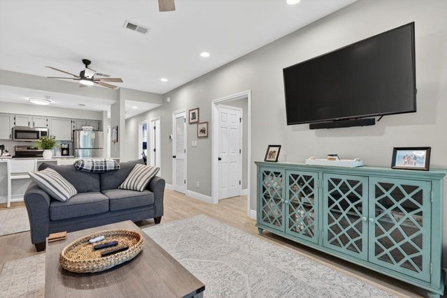 200 Sandestin Lane APT 708, Miramar Beach, FL 32550