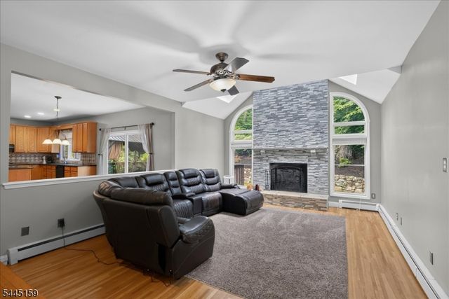 12 Angelo Dr, Sparta Twp., NJ 07871