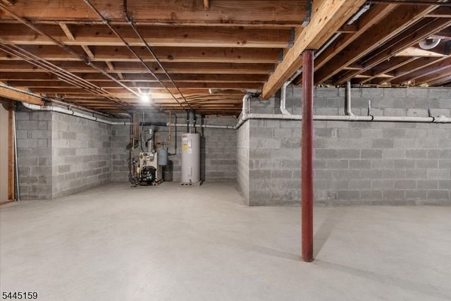 12 Angelo Dr, Sparta Twp., NJ 07871