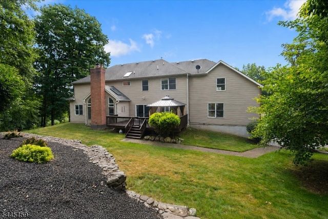 12 Angelo Dr, Sparta Twp., NJ 07871