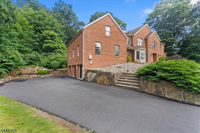 12 Angelo Dr, Sparta Twp., NJ 07871