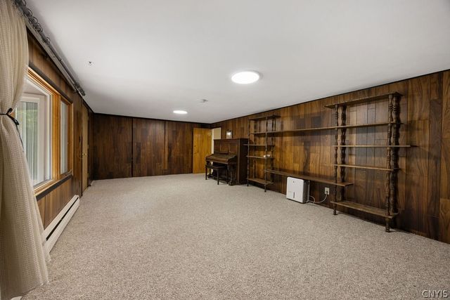 100 Eden Roc Circle, Dewitt, NY 13214