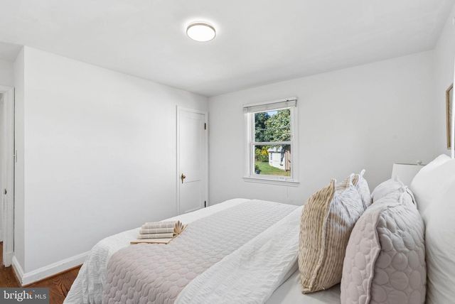 5572 OAKLAND RD, Halethorpe, MD 21227
