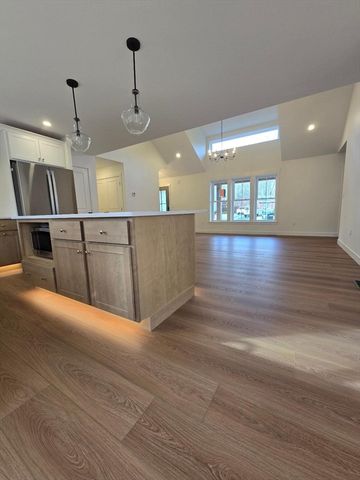 71 Woodlawn Street, Winchendon, MA 01475