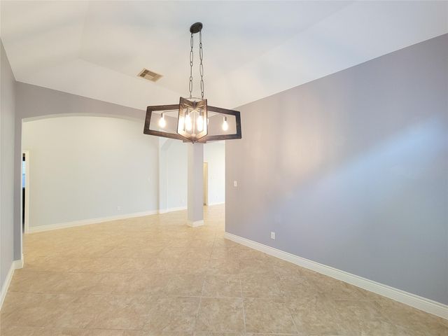 106 Colina Vista Way, Montgomery, TX 77316