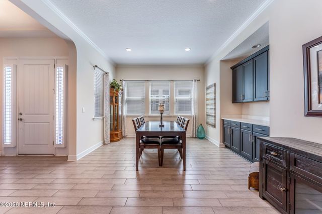 117 CRESTWAY Lane, Jacksonville, FL 32081