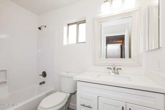 1101 E TAYLOR Trail, San Tan Valley, AZ 85143