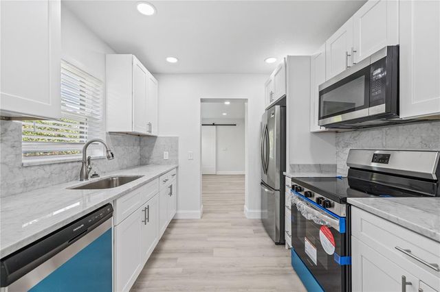 4318 1ST AVENUE S, St Petersburg, FL 33711